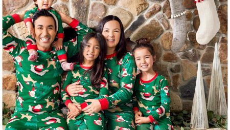 Tips to consider when buying holiday dress-ups for your kids