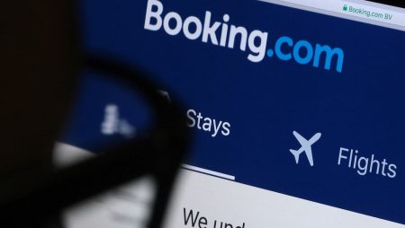 How to opt for Seasonal and holiday deals on Booking.com?